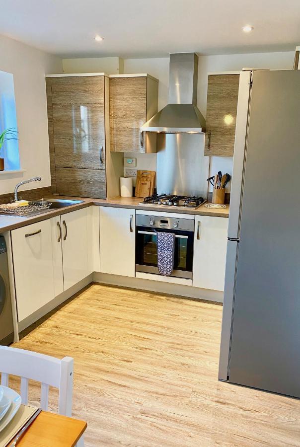 Lovely 2 Bedroom, 2 Bathroom House With Parking. Πλίμουθ Εξωτερικό φωτογραφία