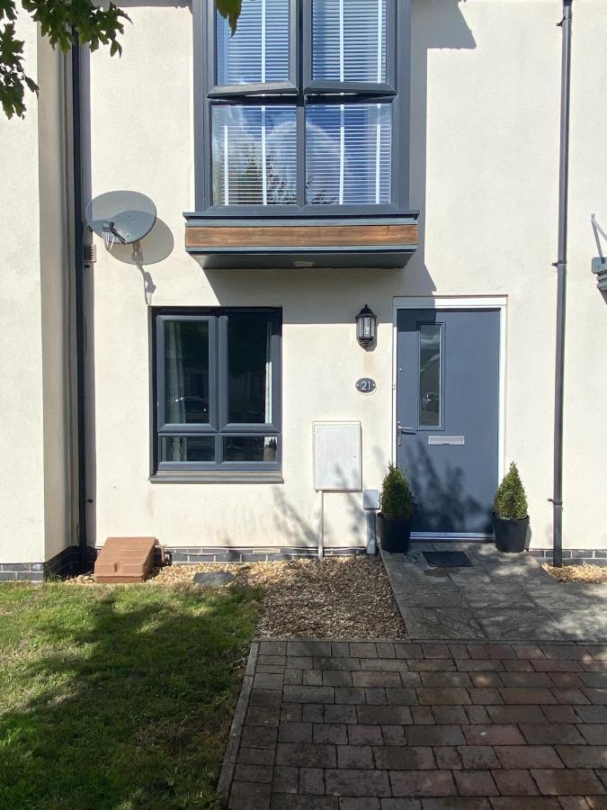 Lovely 2 Bedroom, 2 Bathroom House With Parking. Πλίμουθ Εξωτερικό φωτογραφία